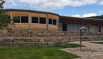 Ebracher Naturbad – Ansicht der fertigen Außenanlagen.
